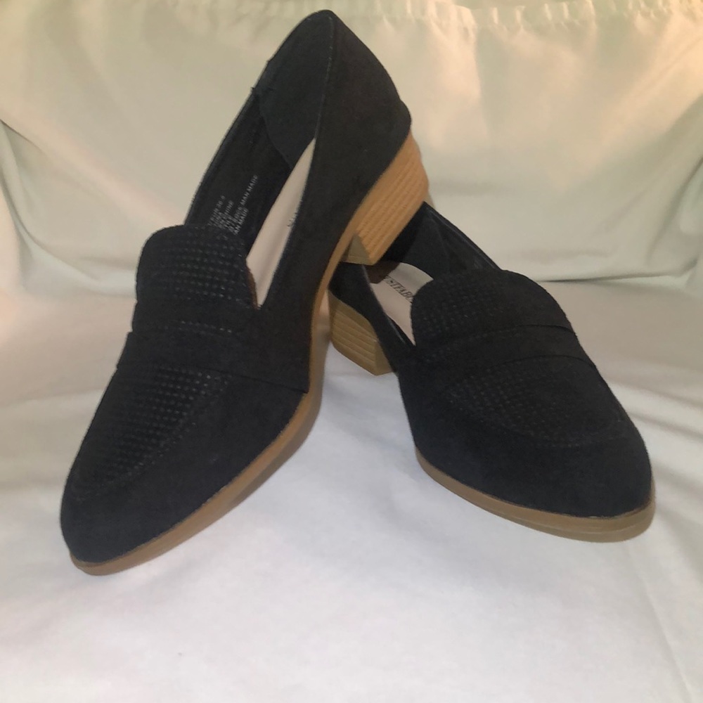 WMNS Loafers w/ Heel by JustFab size 6